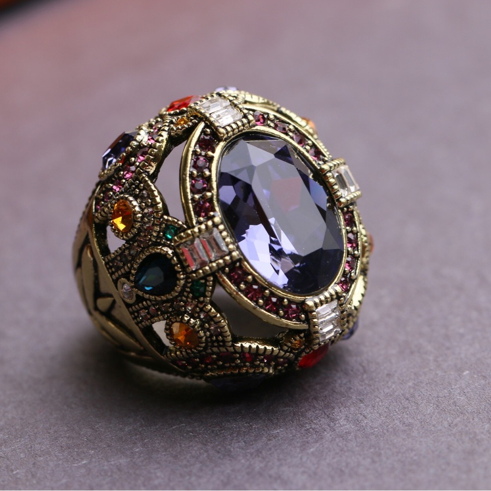 Heidi Daus Statement Ring Size 7 - image 3